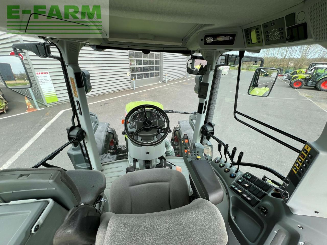 Tractor CLAAS arion 530 cis CIS: foto 11
