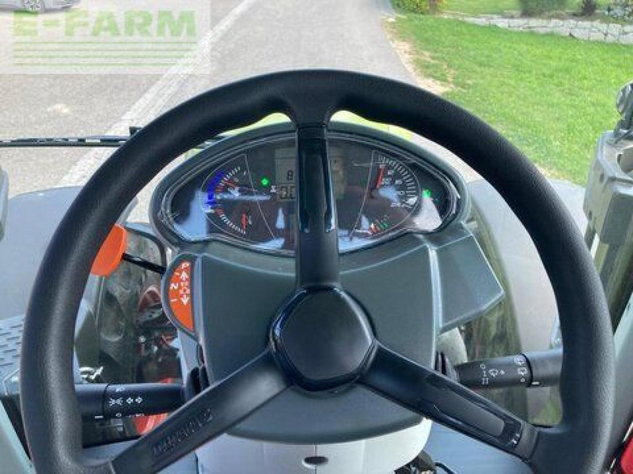 Tractor CLAAS arion 530 cmatic: foto 17 Tractor CLAAS arion 530 cmatic: foto 17