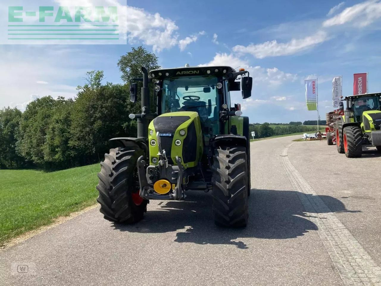 CLAAS arion 530 cmatic CMATIC - Tractor: foto 2 CLAAS arion 530 cmatic CMATIC - Tractor: foto 2