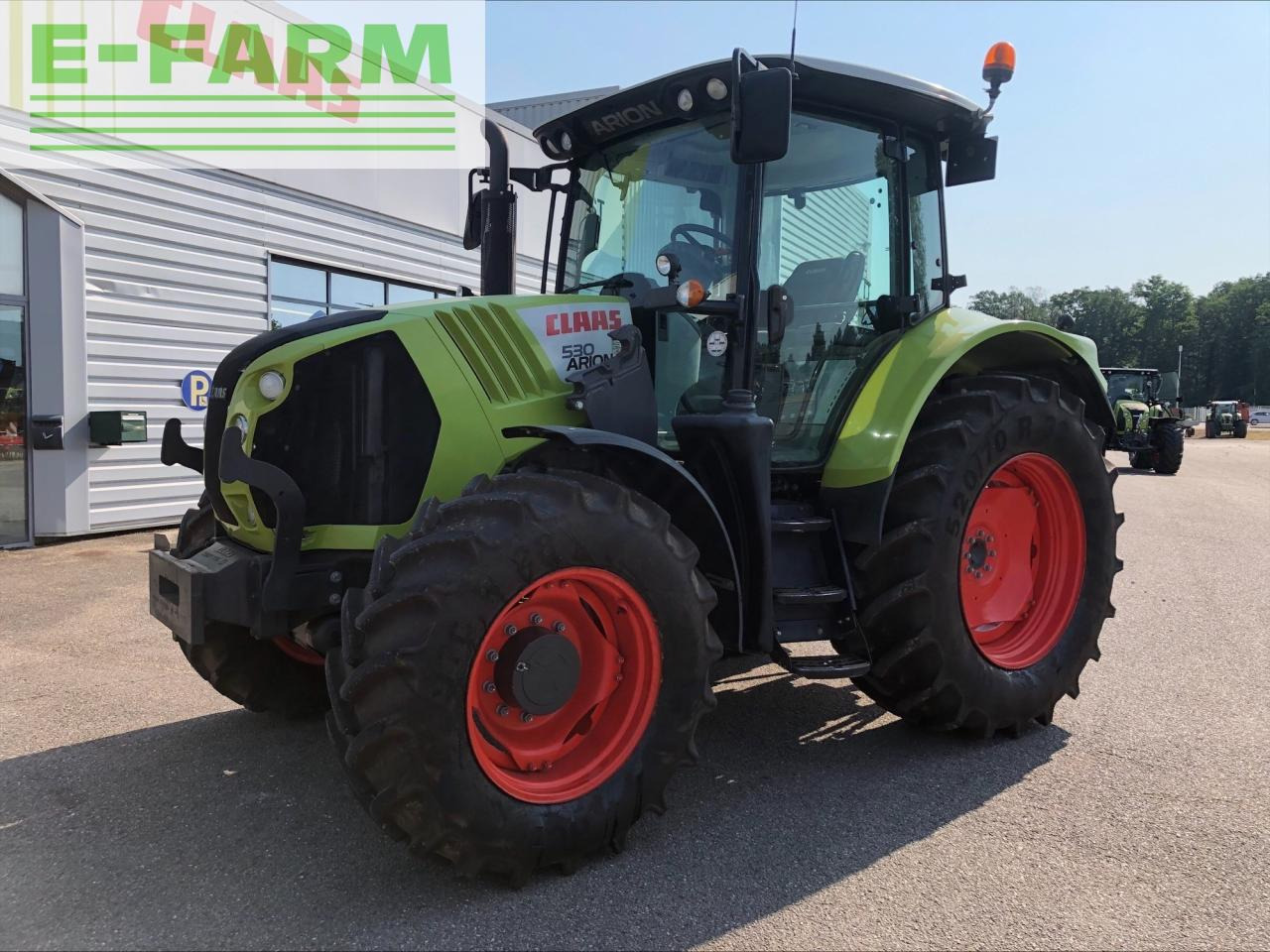 CLAAS arion 530 t4i (a34/105) - Tractor: foto 1 CLAAS arion 530 t4i (a34/105) - Tractor: foto 1