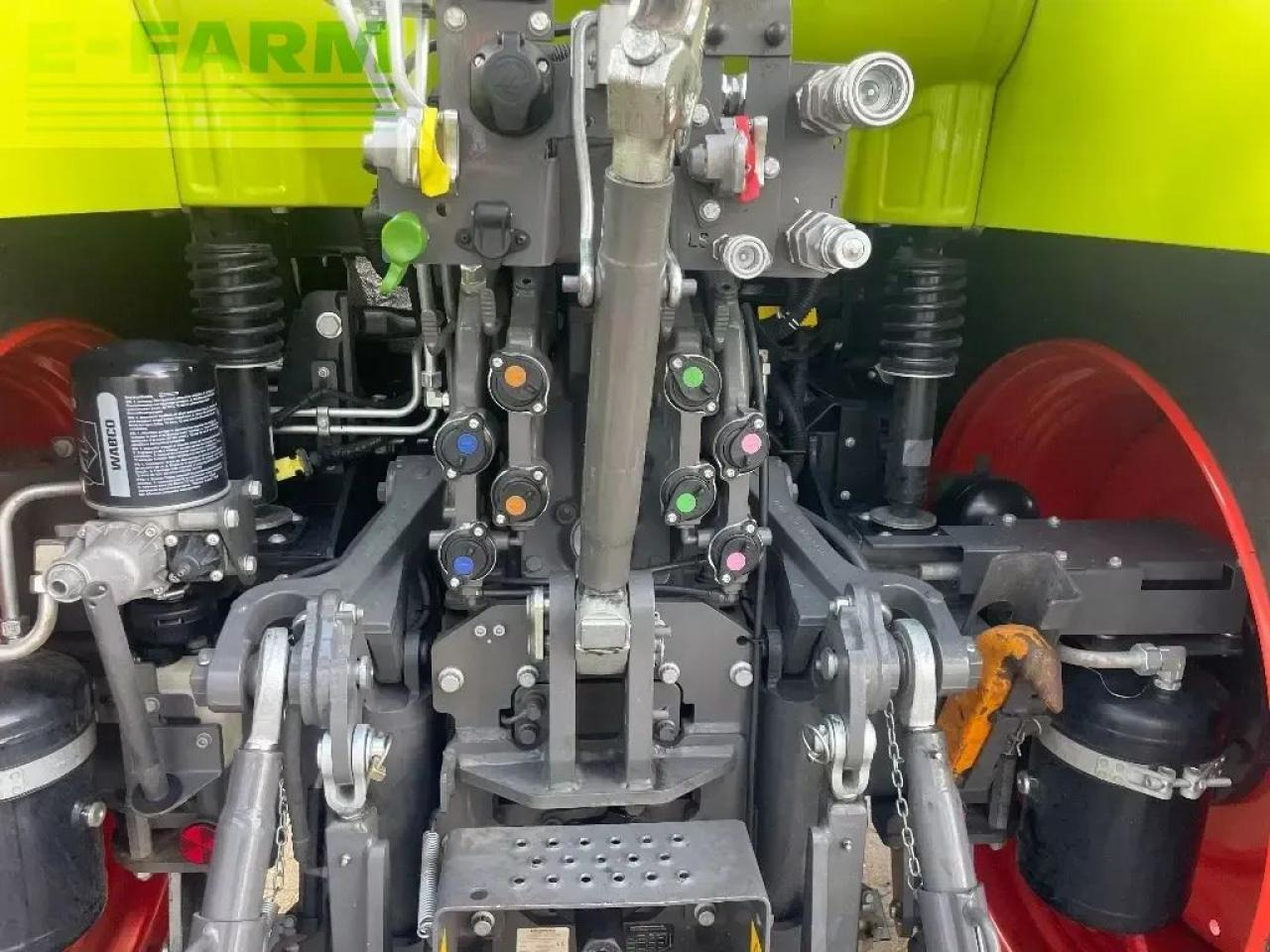 Tractor CLAAS arion 550 cmatic CMATIC: foto 16