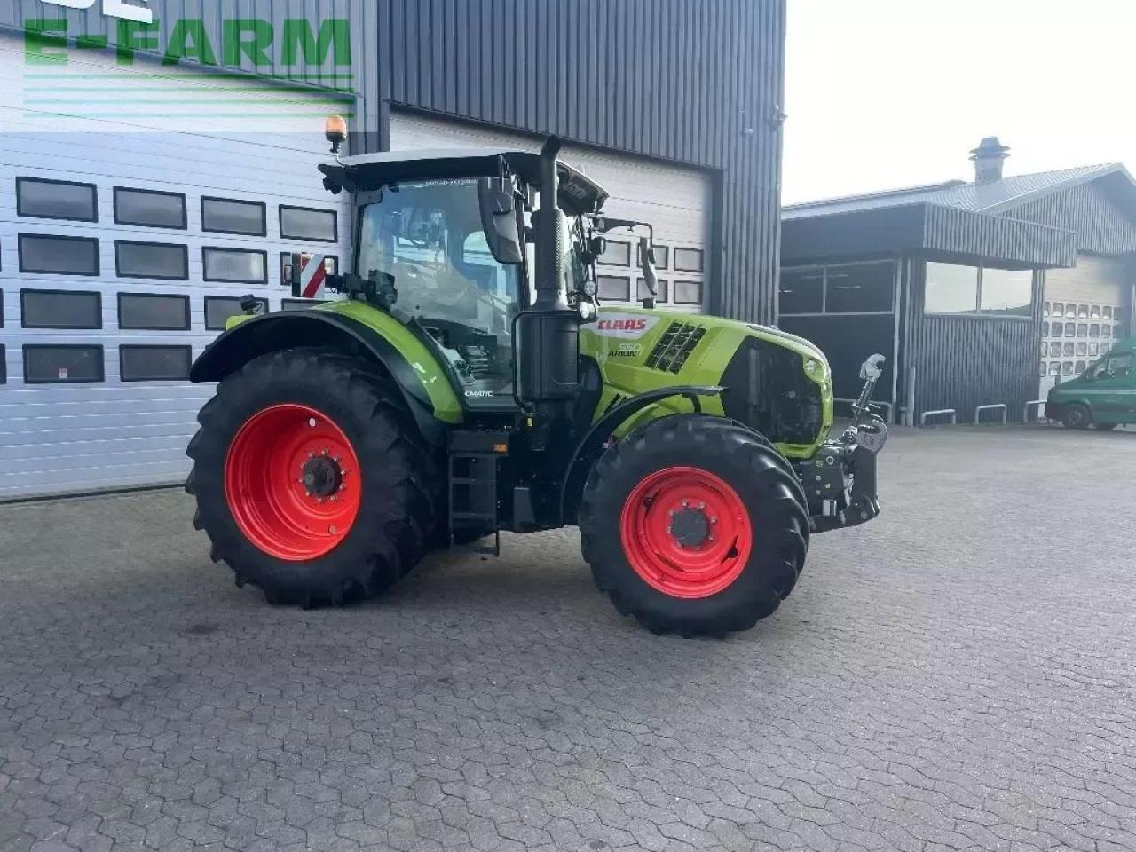 Tractor CLAAS arion 550 cmatic CMATIC: foto 8