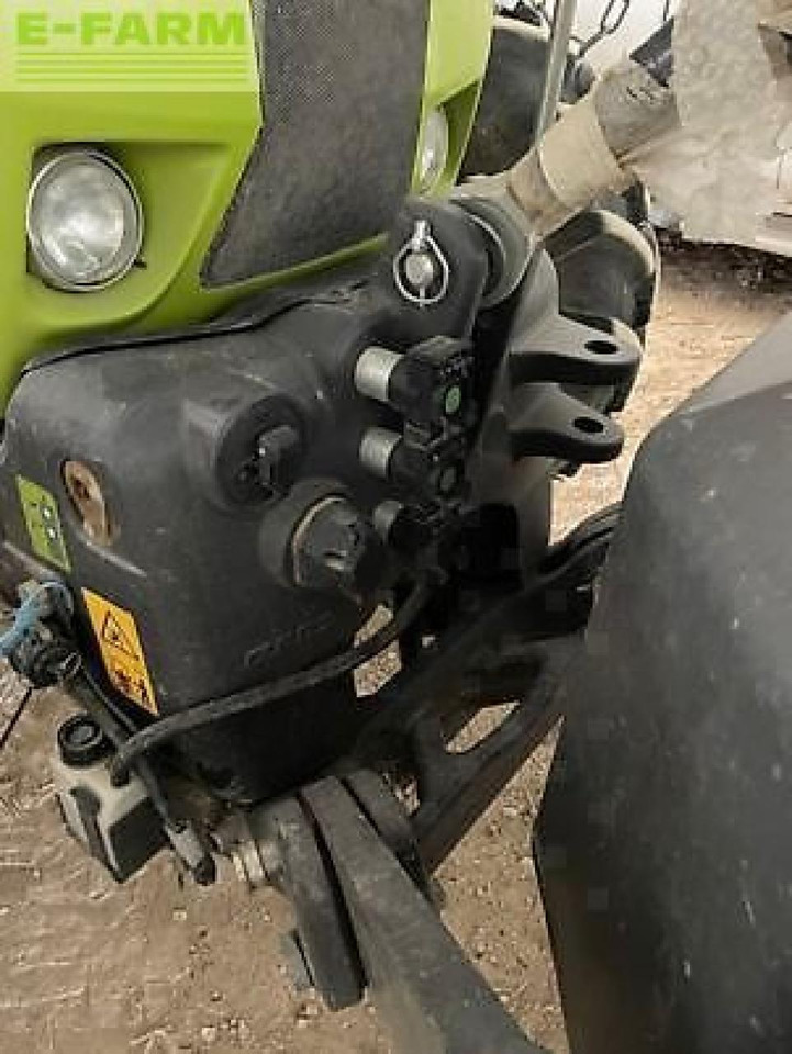CLAAS arion 610 - Tractor: foto 5 CLAAS arion 610 - Tractor: foto 5