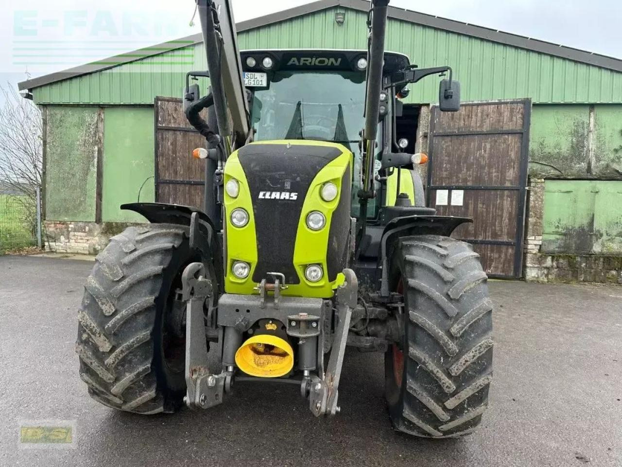 CLAAS arion 620 - Tractor: foto 2 CLAAS arion 620 - Tractor: foto 2