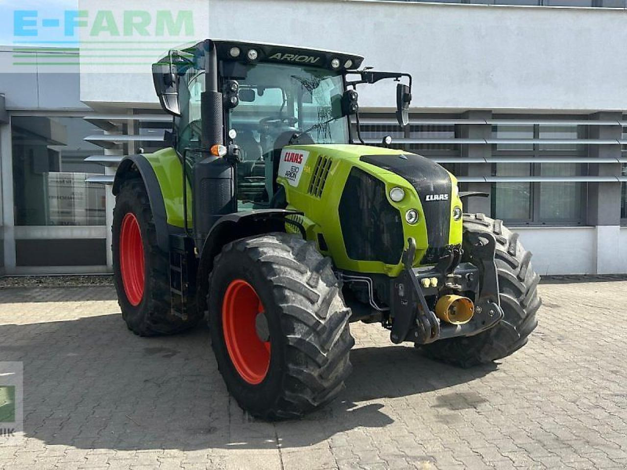 CLAAS arion 630 - Tractor: foto 2 CLAAS arion 630 - Tractor: foto 2