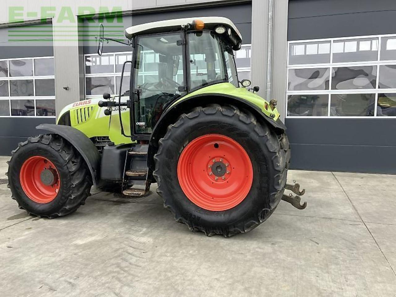 CLAAS arion 640 cebis CEBIS - Tractor: foto 4 CLAAS arion 640 cebis CEBIS - Tractor: foto 4