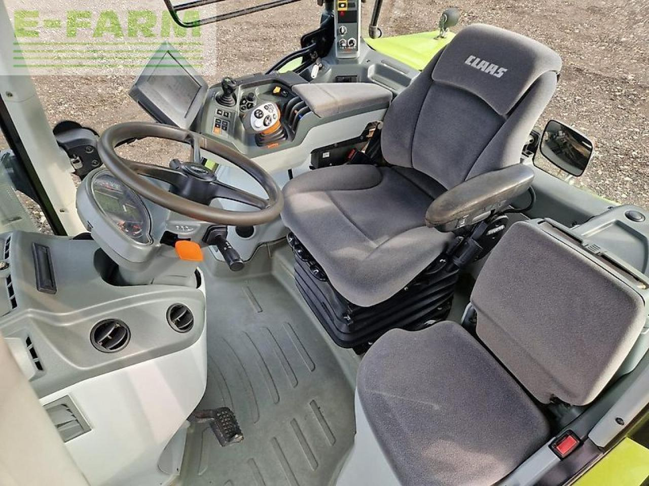 CLAAS arion 640 cebis CEBIS - Tractor: foto 4 CLAAS arion 640 cebis CEBIS - Tractor: foto 4