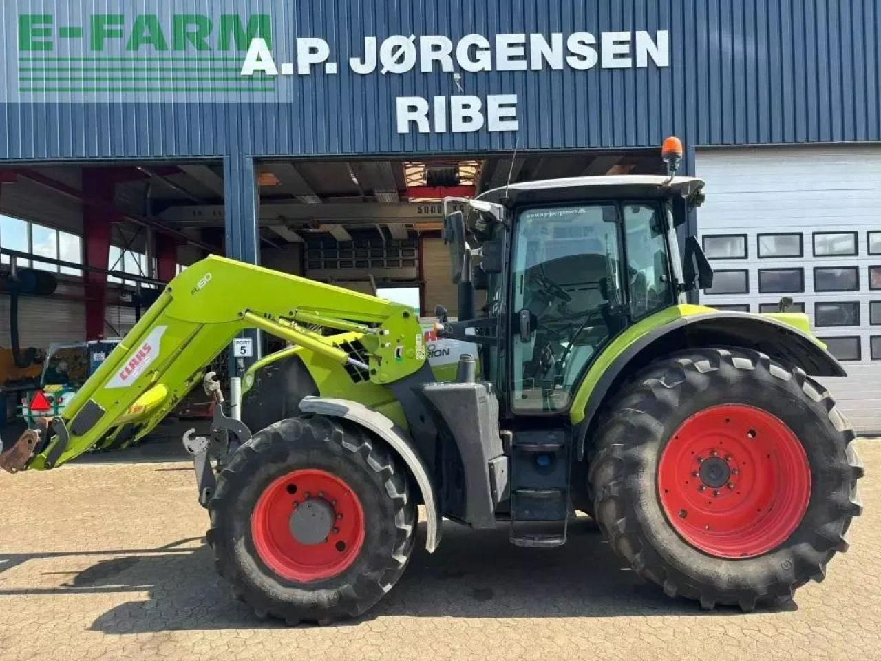 CLAAS arion 650 cis CIS - Tractor: foto 2 CLAAS arion 650 cis CIS - Tractor: foto 2