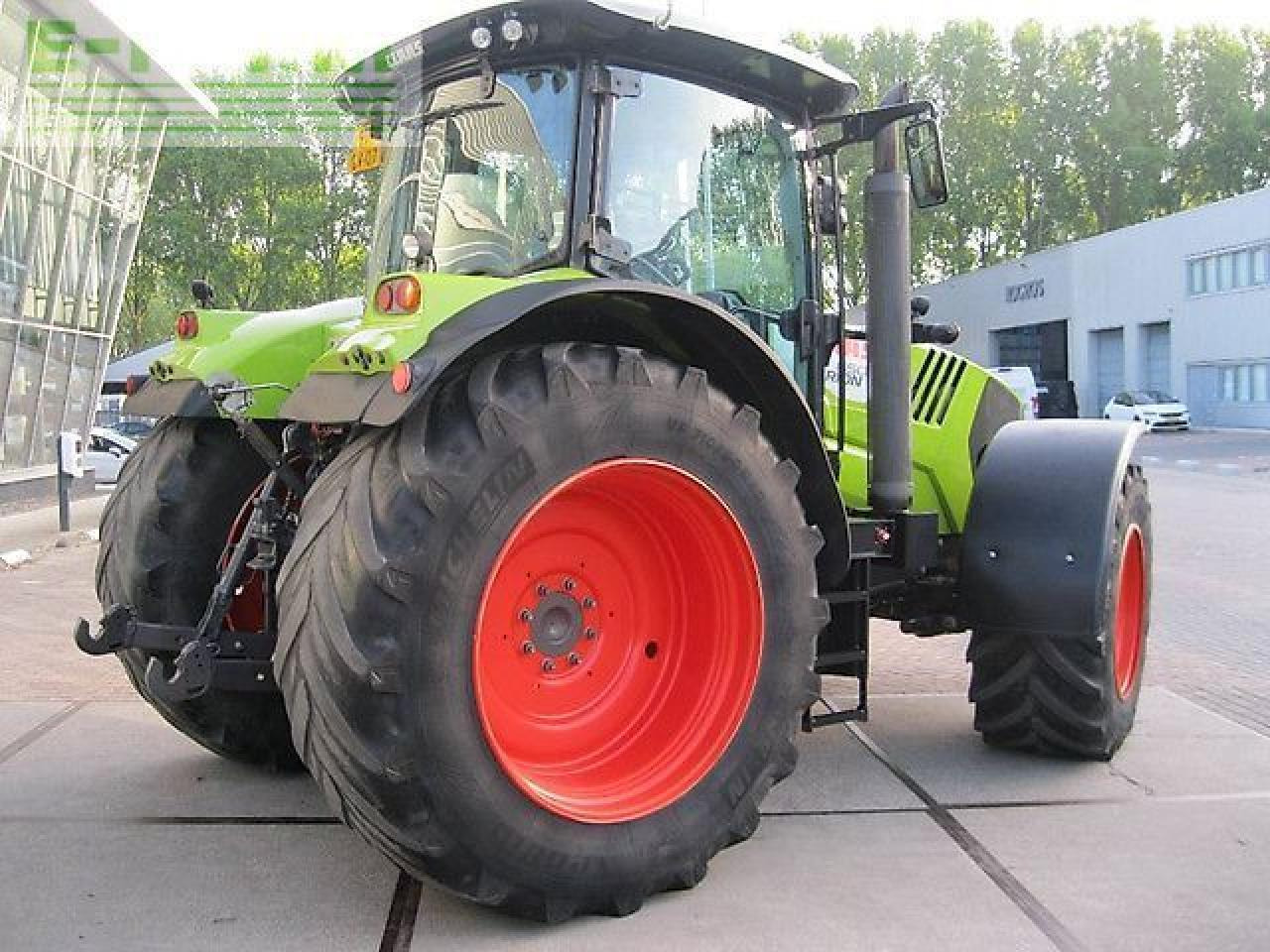 CLAAS arion 650 cis CIS - Tractor: foto 4 CLAAS arion 650 cis CIS - Tractor: foto 4