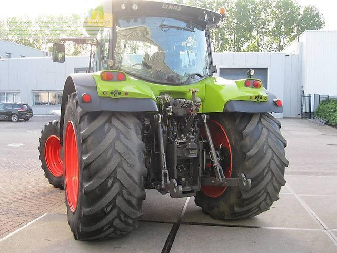 CLAAS arion 650 cis CIS - Tractor: foto 3 CLAAS arion 650 cis CIS - Tractor: foto 3