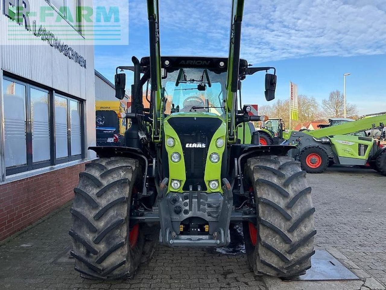 CLAAS arion 650 cis + fl140 + maxi-care - Tractor: foto 3 CLAAS arion 650 cis + fl140 + maxi-care - Tractor: foto 3