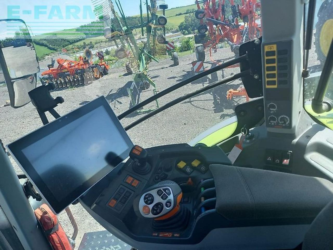 CLAAS arion 660 cmatic - Tractor: foto 5 CLAAS arion 660 cmatic - Tractor: foto 5