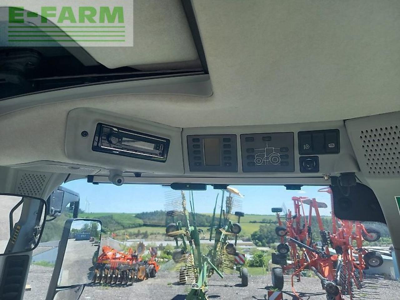 Tractor CLAAS arion 660 cmatic: foto 6