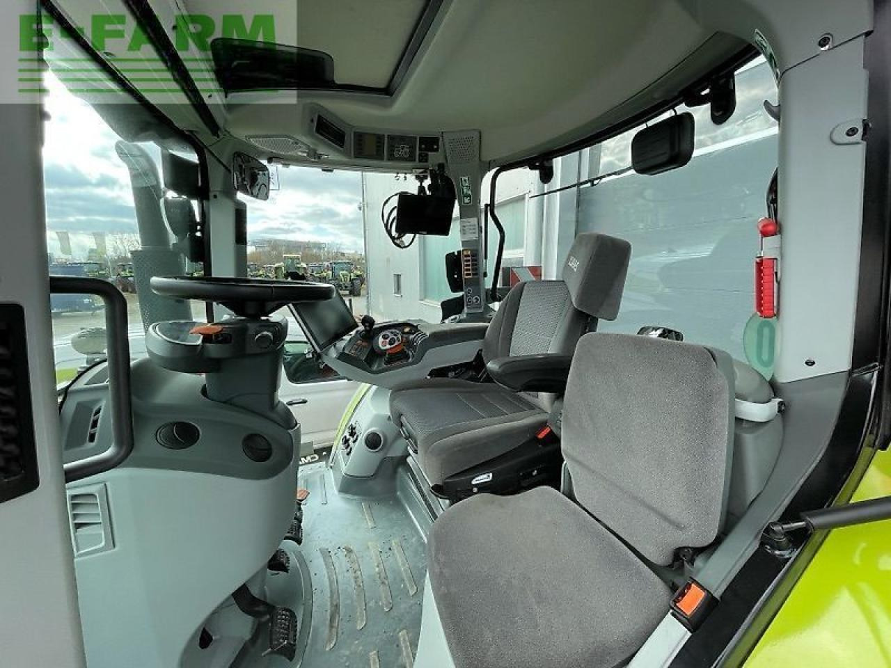 CLAAS arion 660 cmatic - Tractor: foto 4 CLAAS arion 660 cmatic - Tractor: foto 4