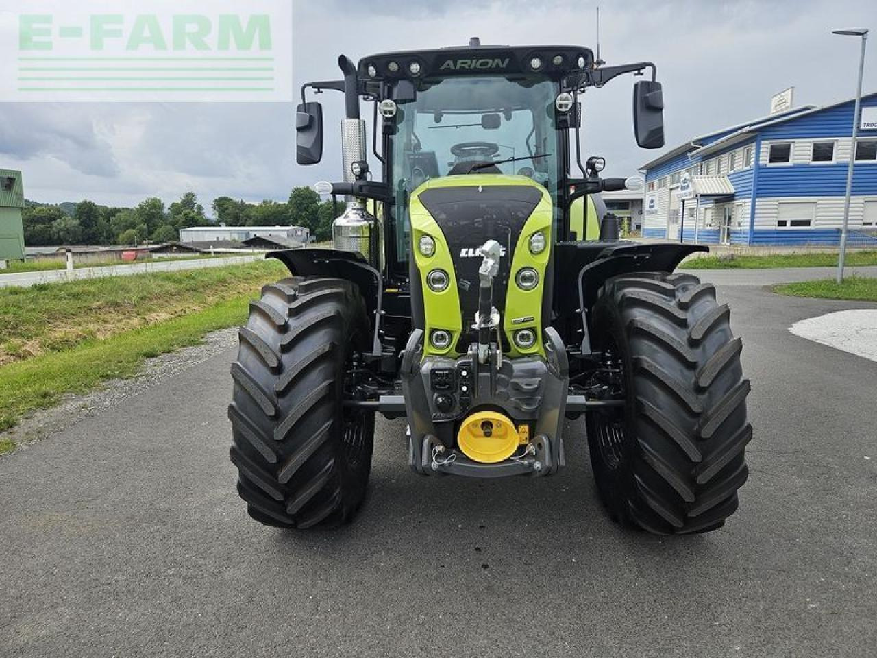 CLAAS arion 660 cmatic cebis CMATIC CEBIS - Tractor: foto 2 CLAAS arion 660 cmatic cebis CMATIC CEBIS - Tractor: foto 2