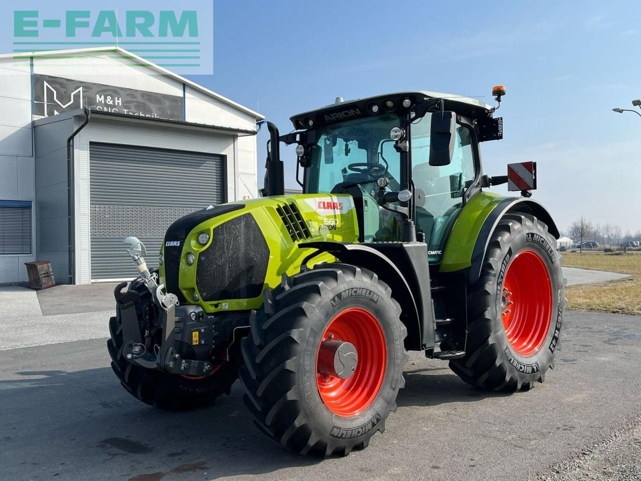 CLAAS arion 660 cmatic cebis CMATIC CEBIS - Tractor: foto 1 CLAAS arion 660 cmatic cebis CMATIC CEBIS - Tractor: foto 1