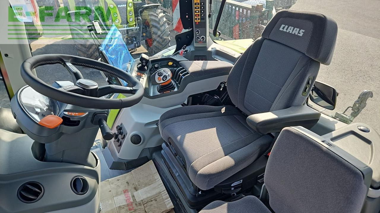 CLAAS arion 660 cmatic cebis CMATIC CEBIS - Tractor: foto 5 CLAAS arion 660 cmatic cebis CMATIC CEBIS - Tractor: foto 5