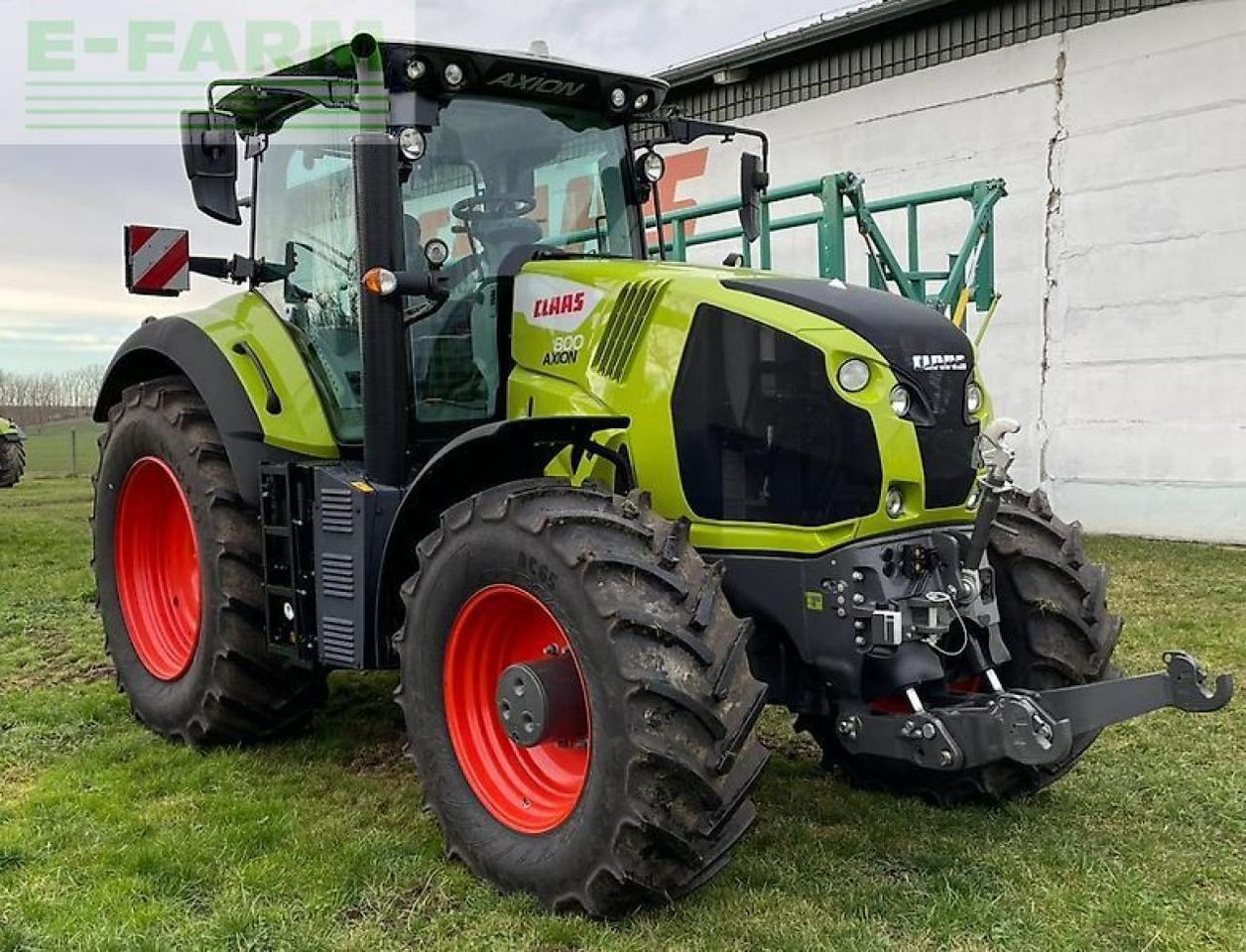 CLAAS axion 800 - Tractor: foto 1 CLAAS axion 800 - Tractor: foto 1
