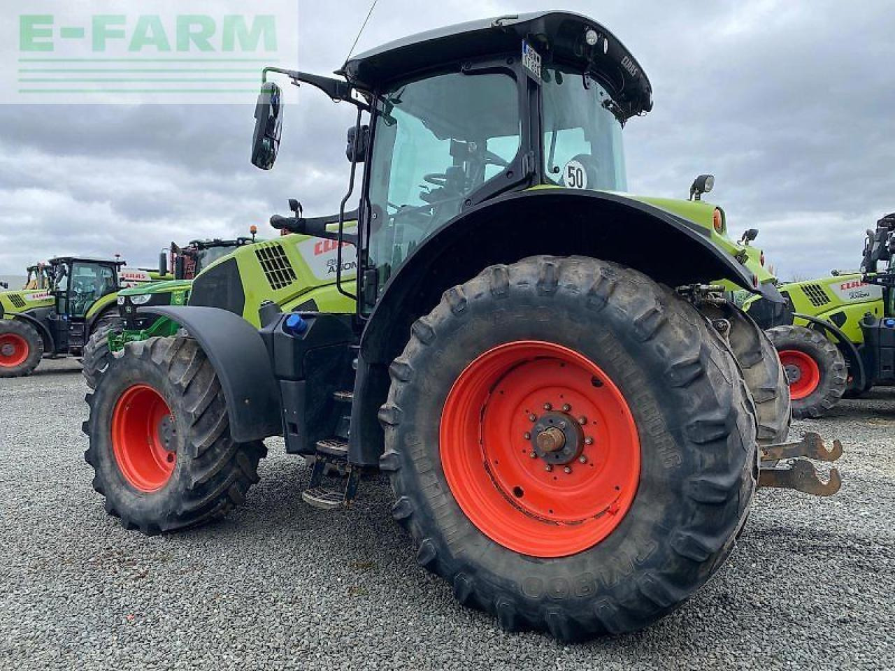 CLAAS axion 810 - Tractor: foto 5 CLAAS axion 810 - Tractor: foto 5