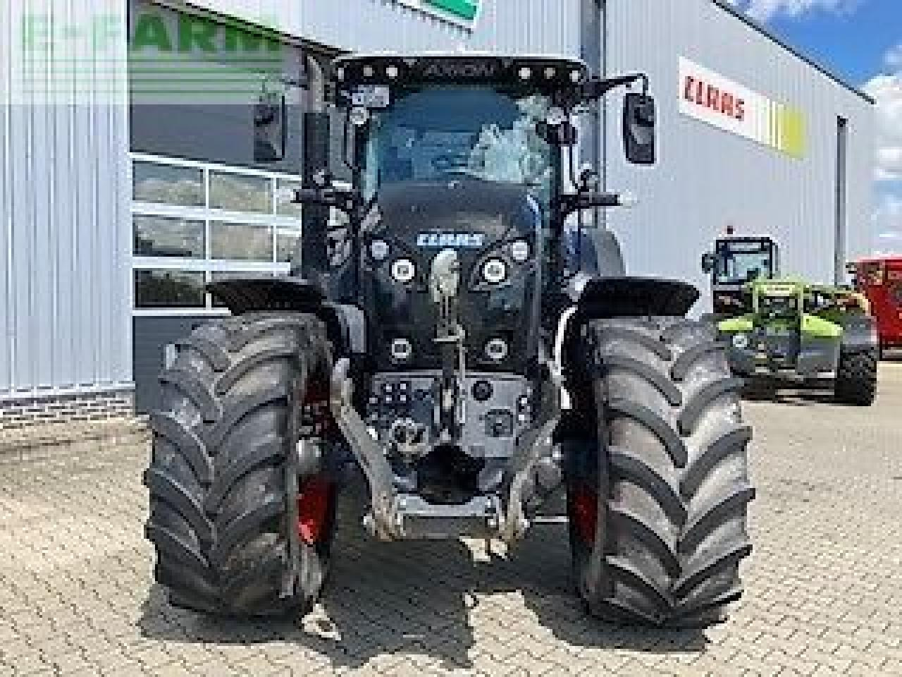 CLAAS axion 810 cebis cmatic CMATIC CEBIS - Tractor: foto 3 CLAAS axion 810 cebis cmatic CMATIC CEBIS - Tractor: foto 3