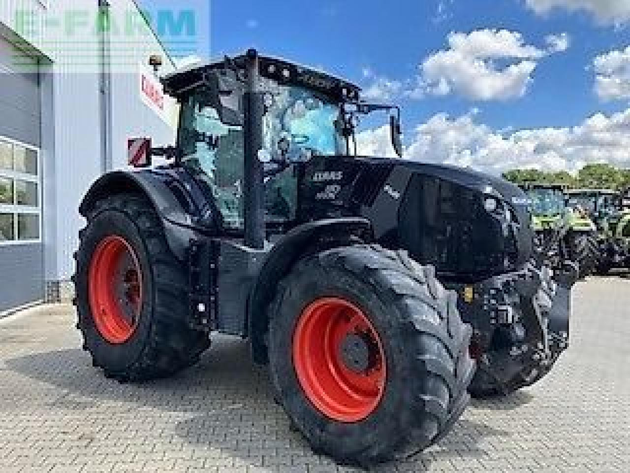 CLAAS axion 810 cebis cmatic CMATIC CEBIS - Tractor: foto 4 CLAAS axion 810 cebis cmatic CMATIC CEBIS - Tractor: foto 4