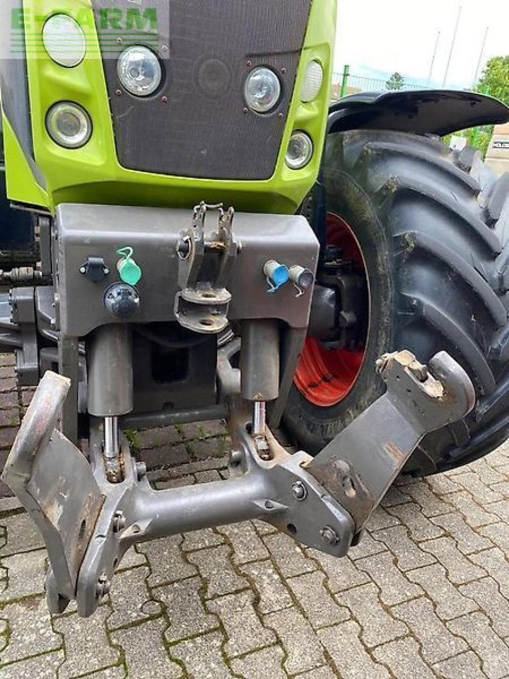 CLAAS axion 820 cmatic CMATIC - Tractor: foto 3 CLAAS axion 820 cmatic CMATIC - Tractor: foto 3