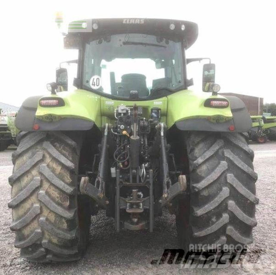 CLAAS axion 830 - Tractor: foto 5 CLAAS axion 830 - Tractor: foto 5