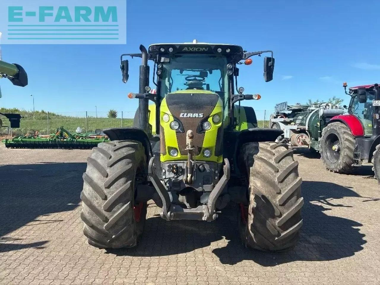 CLAAS axion 830 cis+ - Tractor: foto 2 CLAAS axion 830 cis+ - Tractor: foto 2