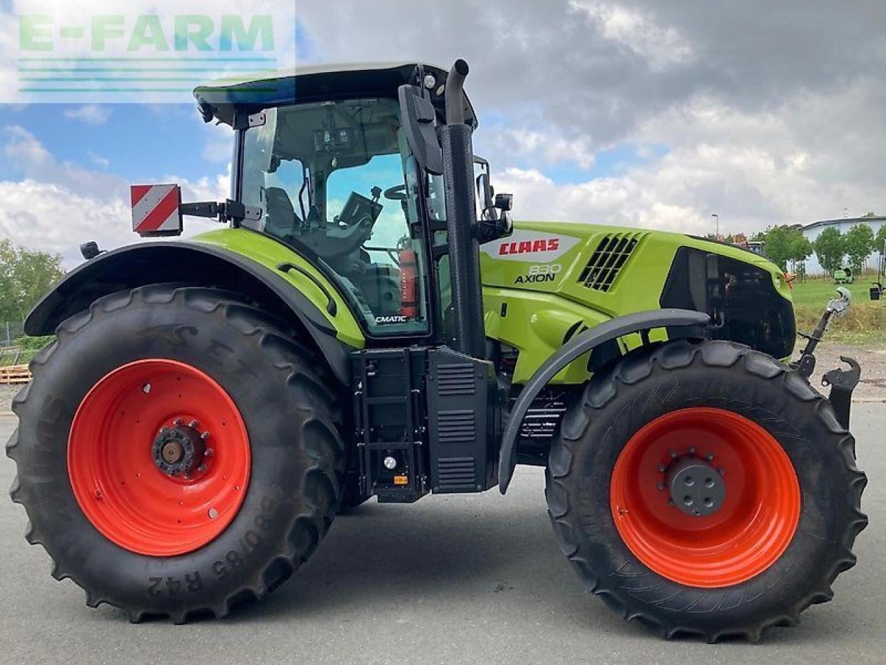 CLAAS axion 830 cmatic CMATIC - Tractor: foto 5 CLAAS axion 830 cmatic CMATIC - Tractor: foto 5