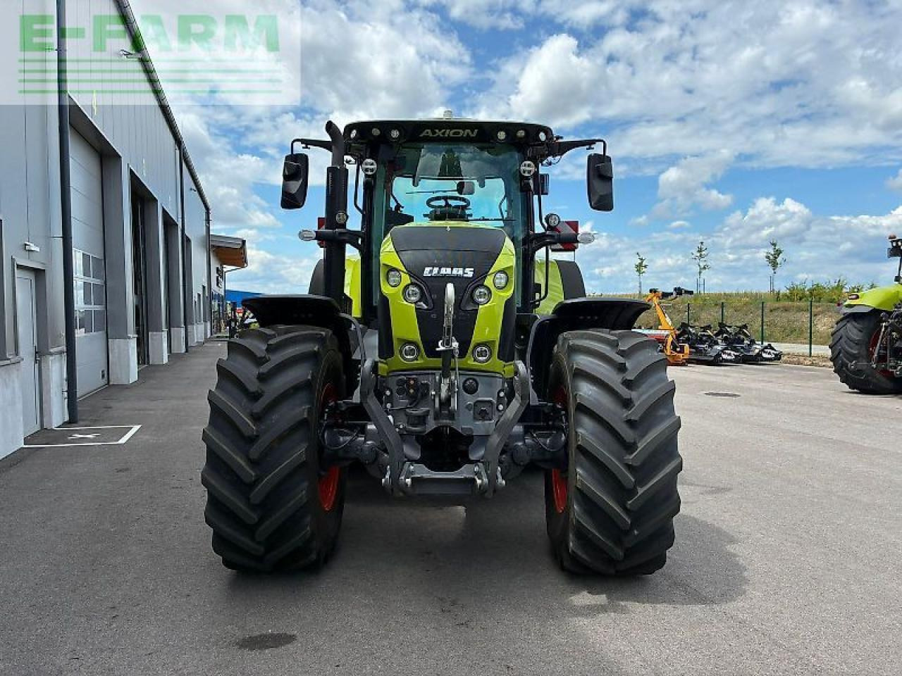 CLAAS axion 830 cmatic cebis CMATIC CEBIS - Tractor: foto 4 CLAAS axion 830 cmatic cebis CMATIC CEBIS - Tractor: foto 4