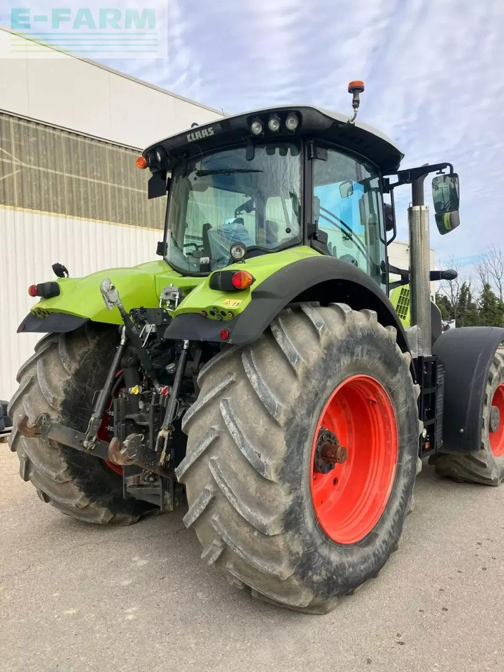 CLAAS axion 850 - Tractor: foto 2 CLAAS axion 850 - Tractor: foto 2