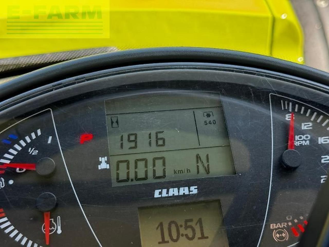 Tractor CLAAS axion 870: foto 12