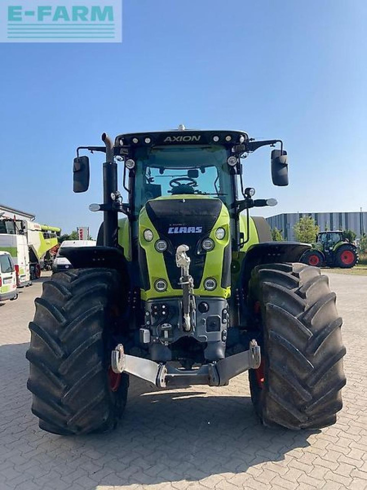 CLAAS axion 870 cmatic CMATIC - Tractor: foto 3 CLAAS axion 870 cmatic CMATIC - Tractor: foto 3