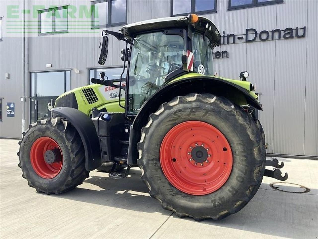 CLAAS axion 870 cmatic cebis CMATIC CEBIS - Tractor: foto 2 CLAAS axion 870 cmatic cebis CMATIC CEBIS - Tractor: foto 2