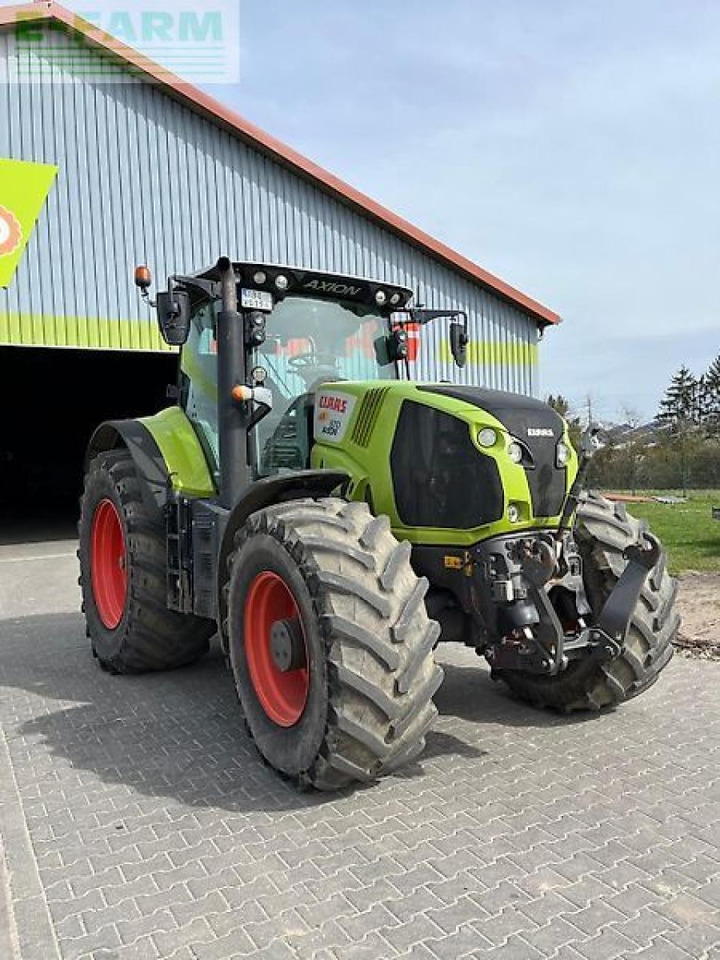CLAAS axion 870 cmatic t4f CMATIC - Tractor: foto 3 CLAAS axion 870 cmatic t4f CMATIC - Tractor: foto 3