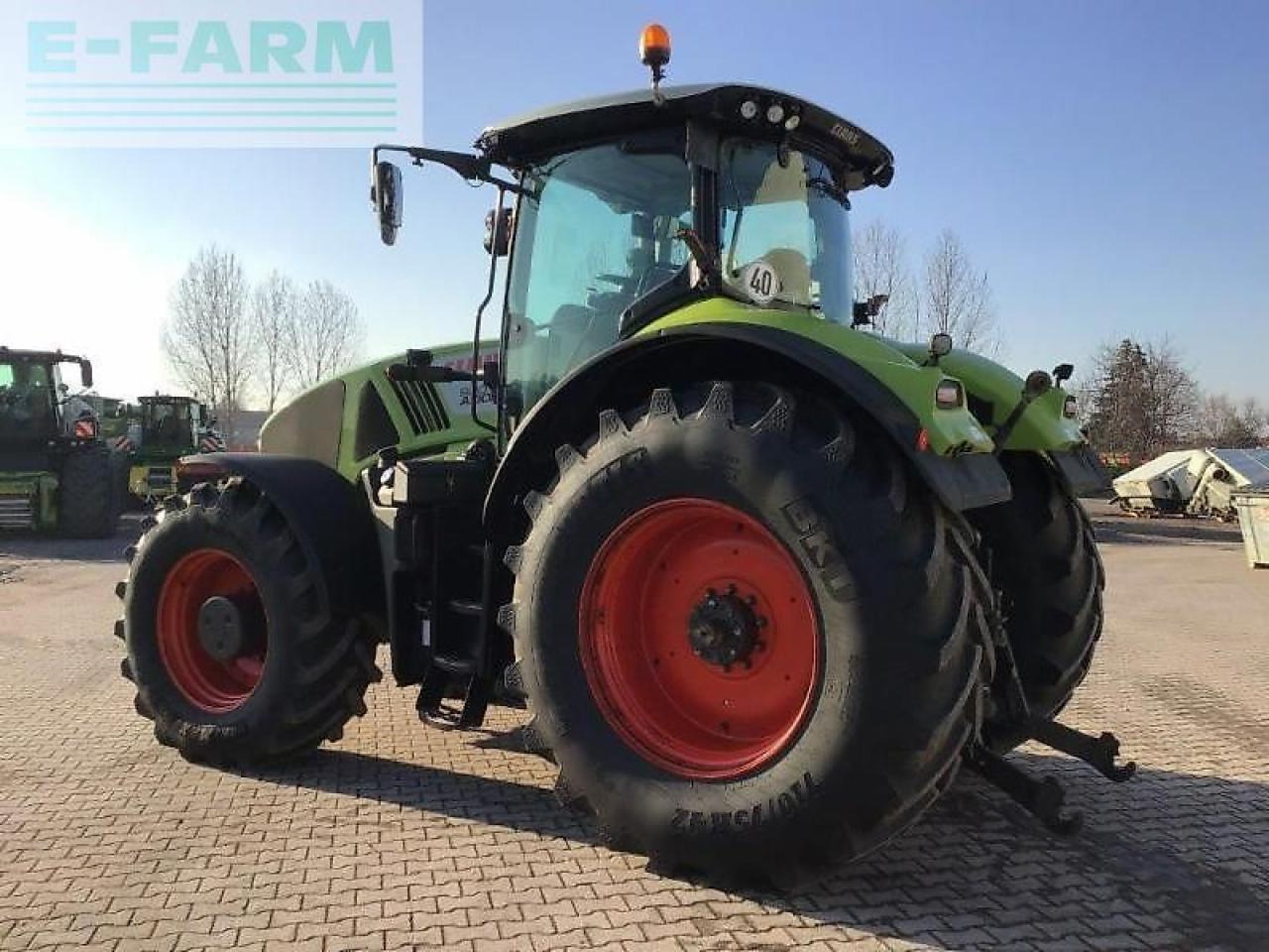 Tractor CLAAS axion 920: foto 6