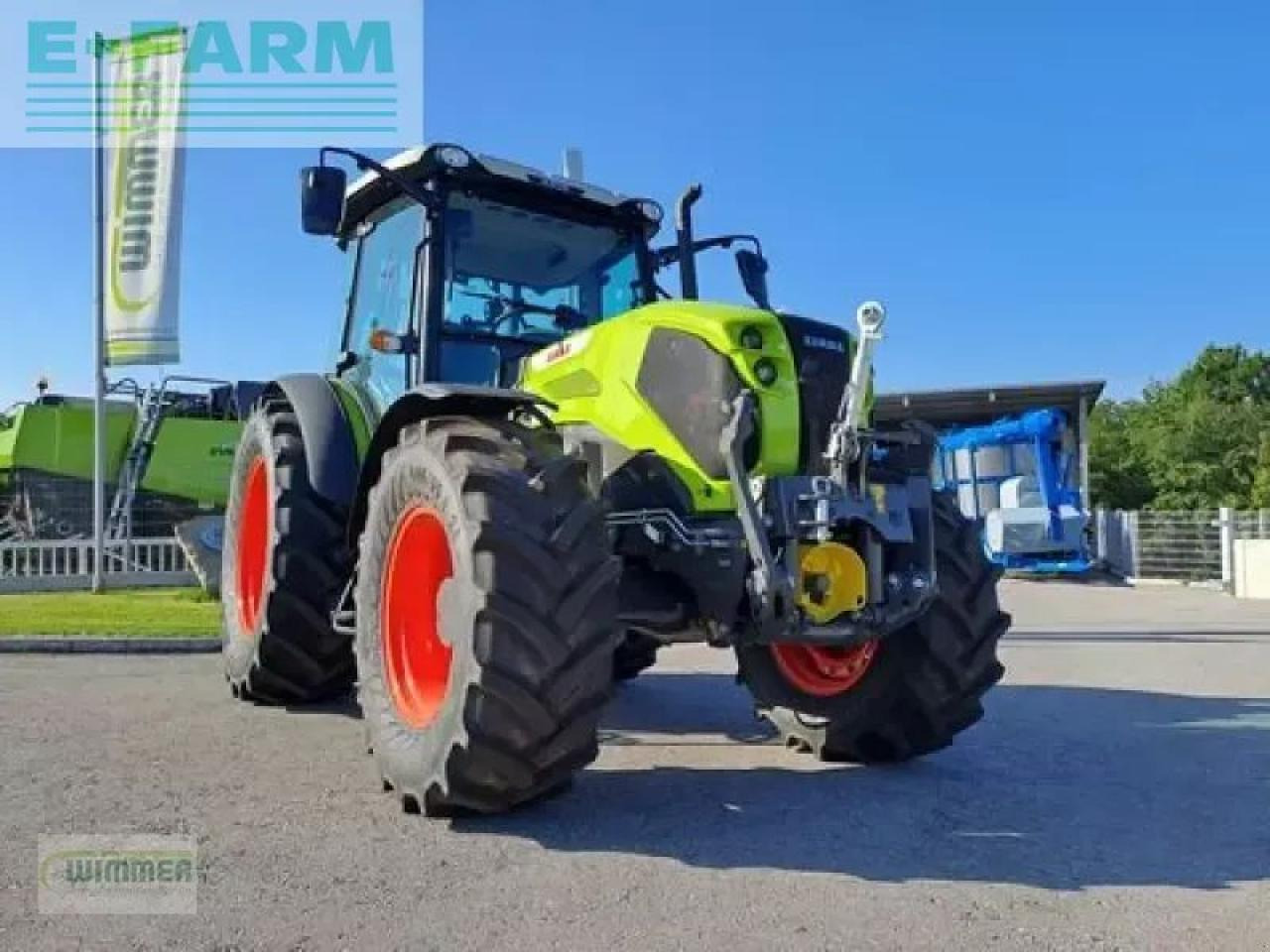 CLAAS axos 240 - Tractor: foto 2 CLAAS axos 240 - Tractor: foto 2