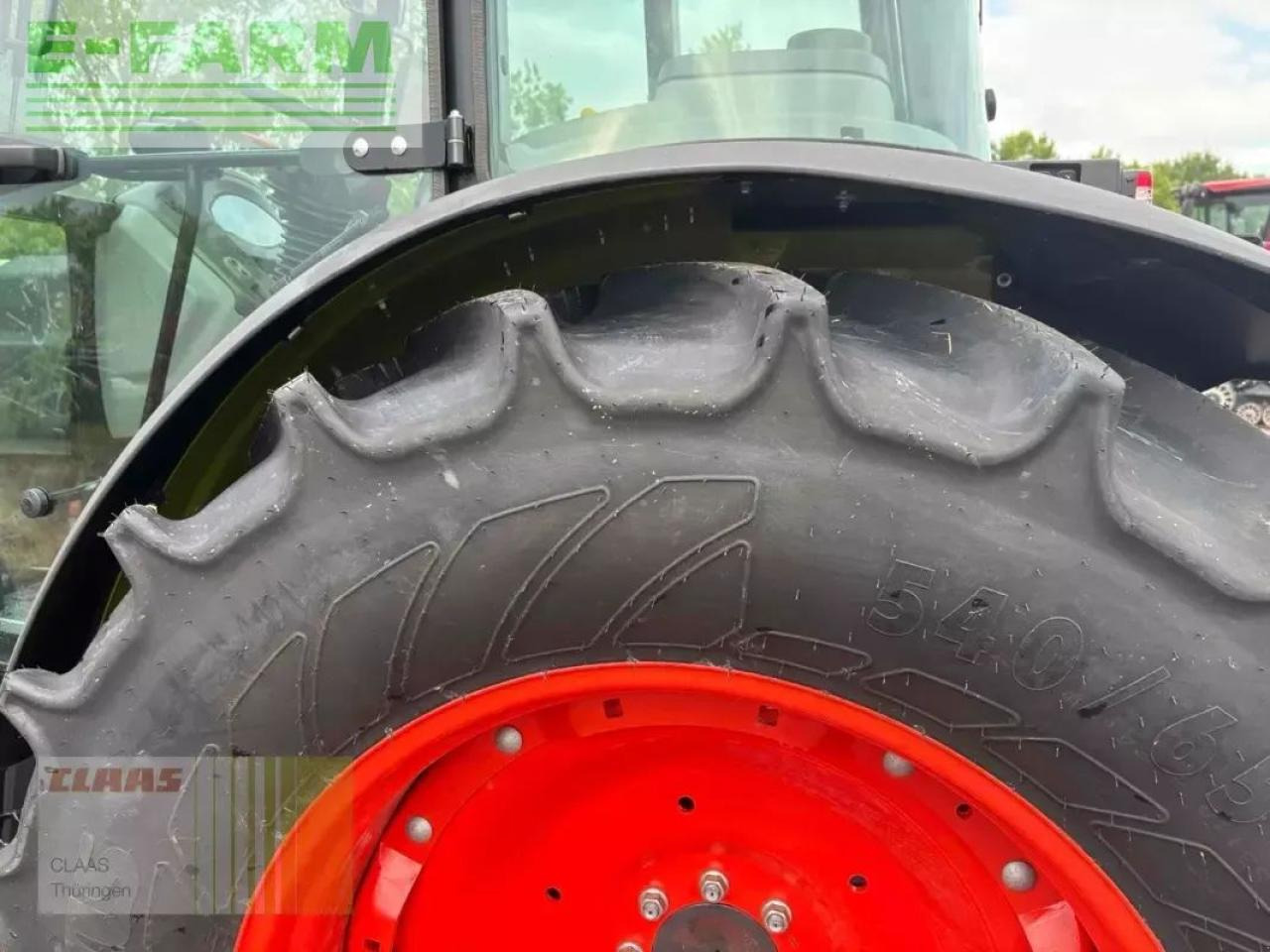 CLAAS axos 240 advanced - Tractor: foto 4 CLAAS axos 240 advanced - Tractor: foto 4