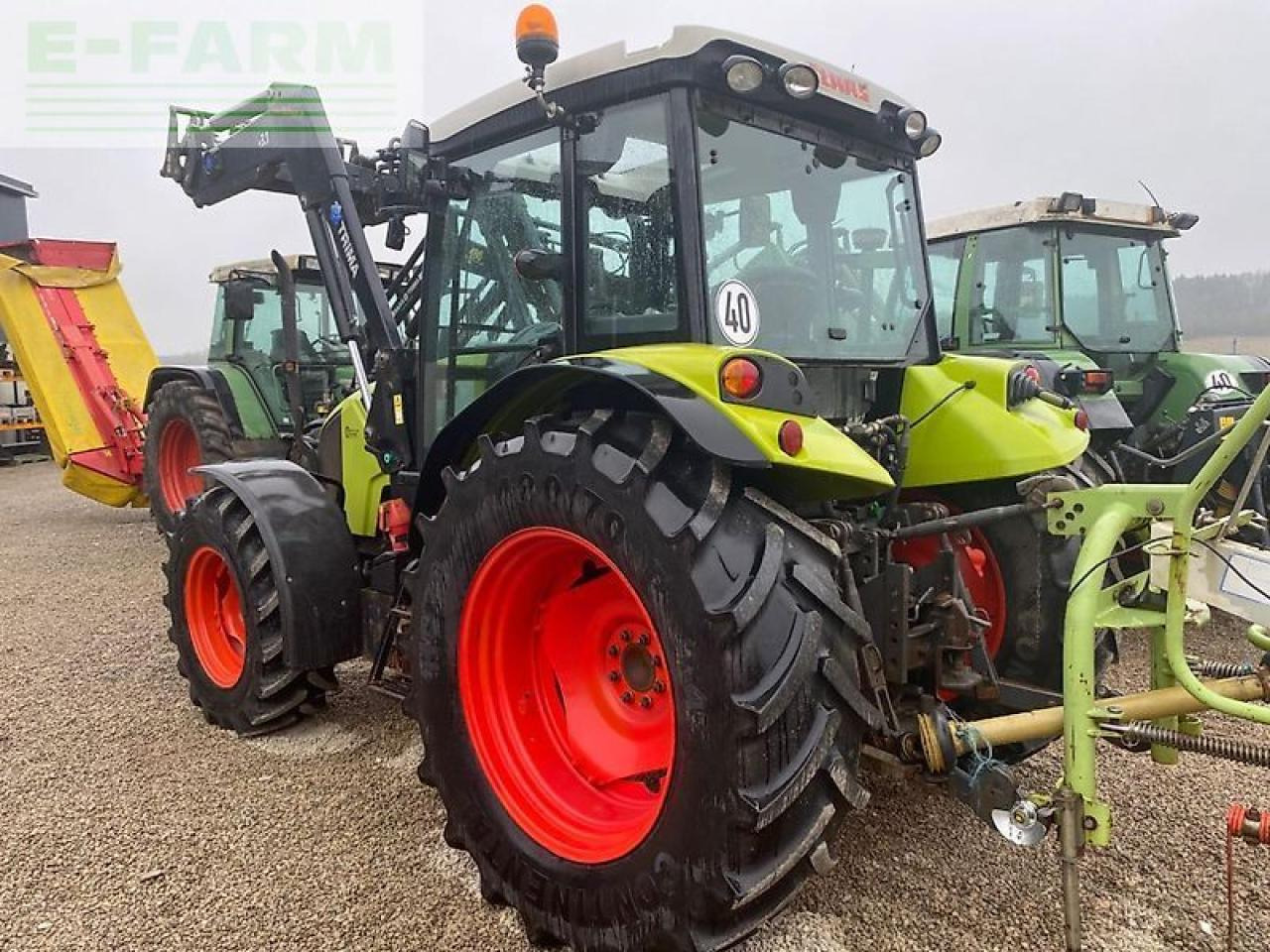 CLAAS axos 310c C - Tractor: foto 3 CLAAS axos 310c C - Tractor: foto 3