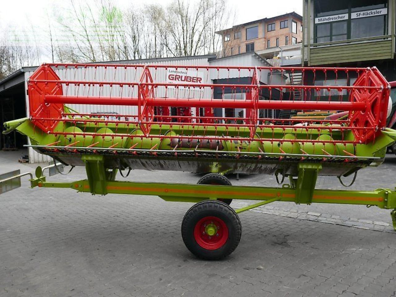 CLAAS c 490 ac - Accesorios para cosechadoras de forraje: foto 5 CLAAS c 490 ac - Accesorios para cosechadoras de forraje: foto 5