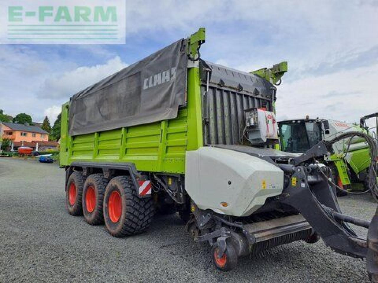 CLAAS cargos 8500 tridem - Remolque volquete agrícola: foto 1 CLAAS cargos 8500 tridem - Remolque volquete agrícola: foto 1