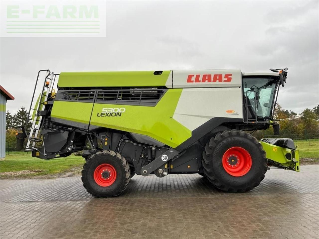 CLAAS lexion 5300 - Cosechadora de granos: foto 4 CLAAS lexion 5300 - Cosechadora de granos: foto 4