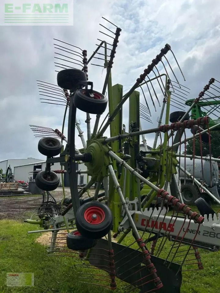 CLAAS liner 2800 - Henificadora: foto 4 CLAAS liner 2800 - Henificadora: foto 4