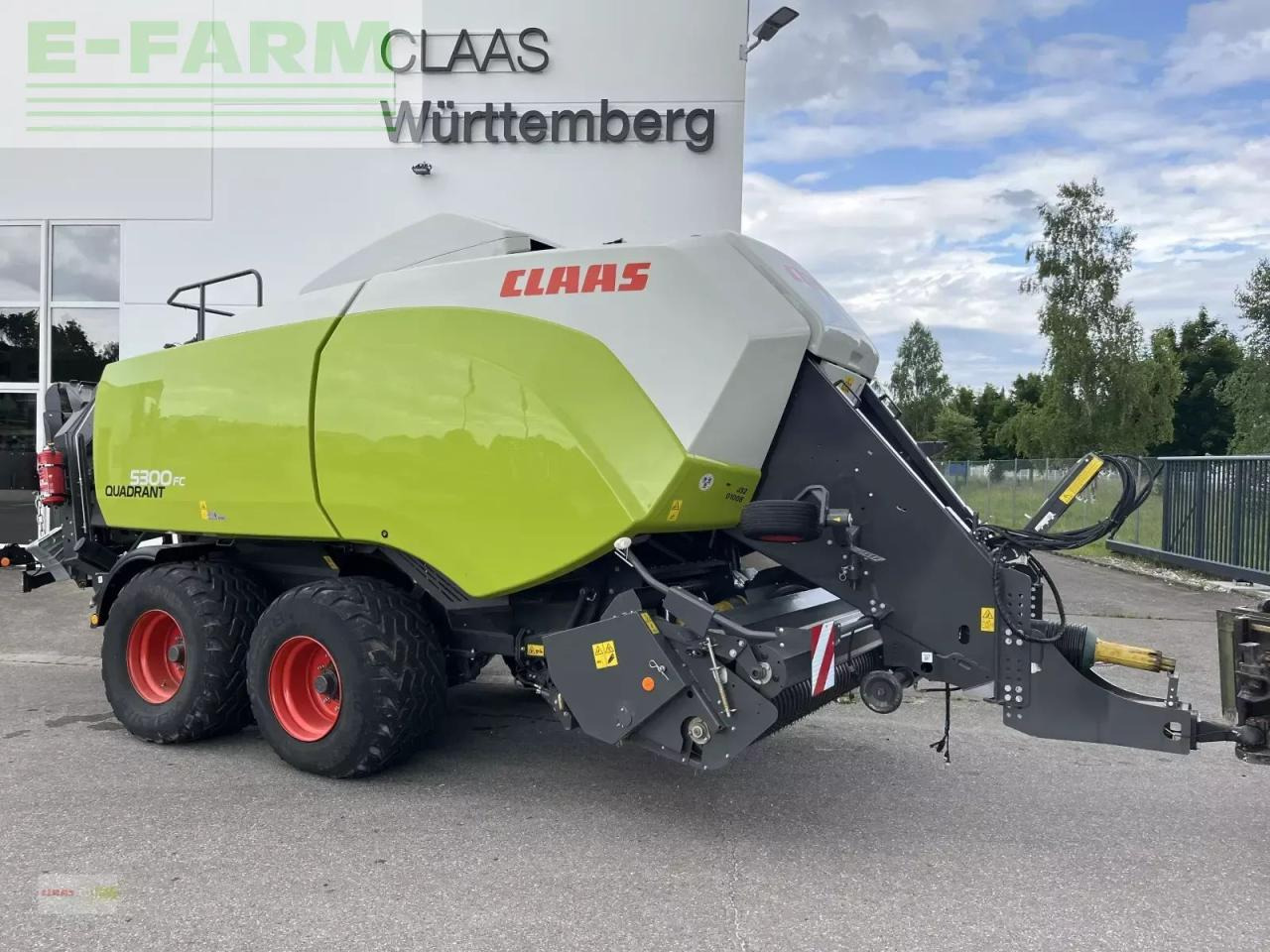 CLAAS quadrant 5300 fc t - Empacadora de pacas cuadradas: foto 1 CLAAS quadrant 5300 fc t - Empacadora de pacas cuadradas: foto 1
