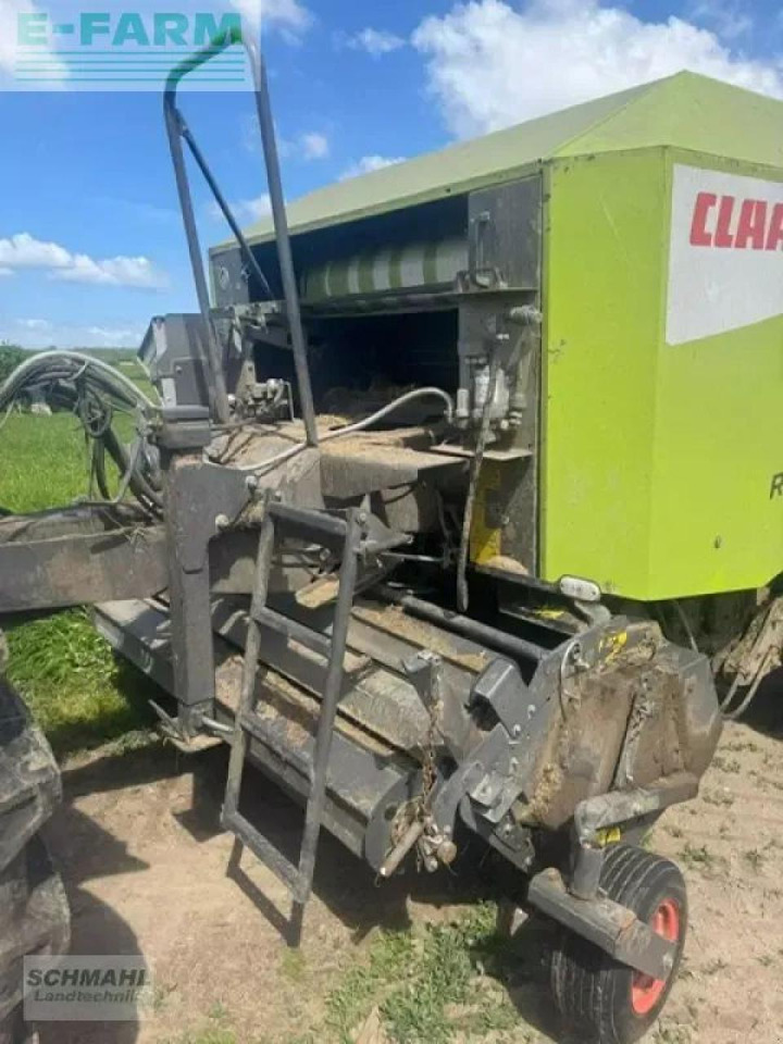 CLAAS rollant 375 uniwrap - Empacadora de pacas cuadradas: foto 2 CLAAS rollant 375 uniwrap - Empacadora de pacas cuadradas: foto 2