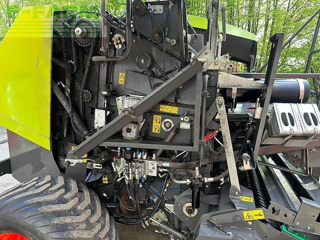 CLAAS rollant 454 r/c - Empacadora de pacas cuadradas: foto 5 CLAAS rollant 454 r/c - Empacadora de pacas cuadradas: foto 5