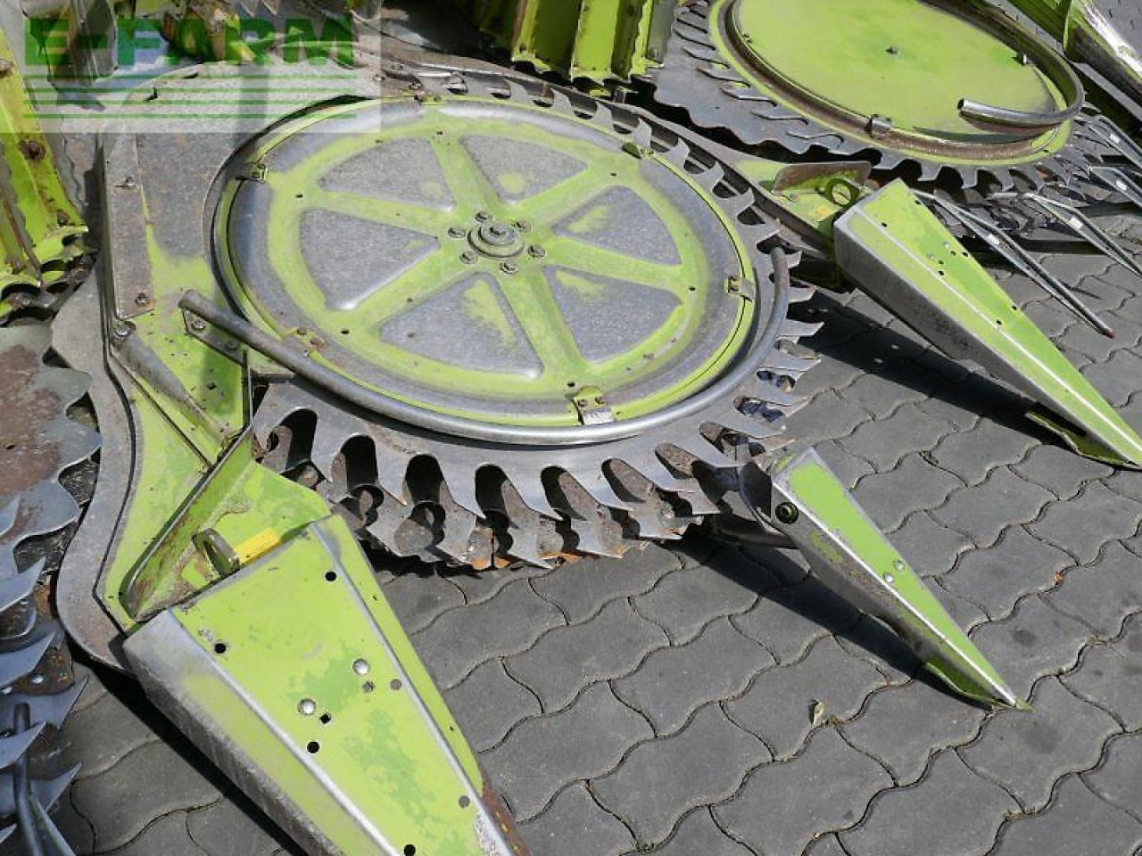 CLAAS ru 450 - Accesorios para cosechadoras de forraje: foto 4 CLAAS ru 450 - Accesorios para cosechadoras de forraje: foto 4