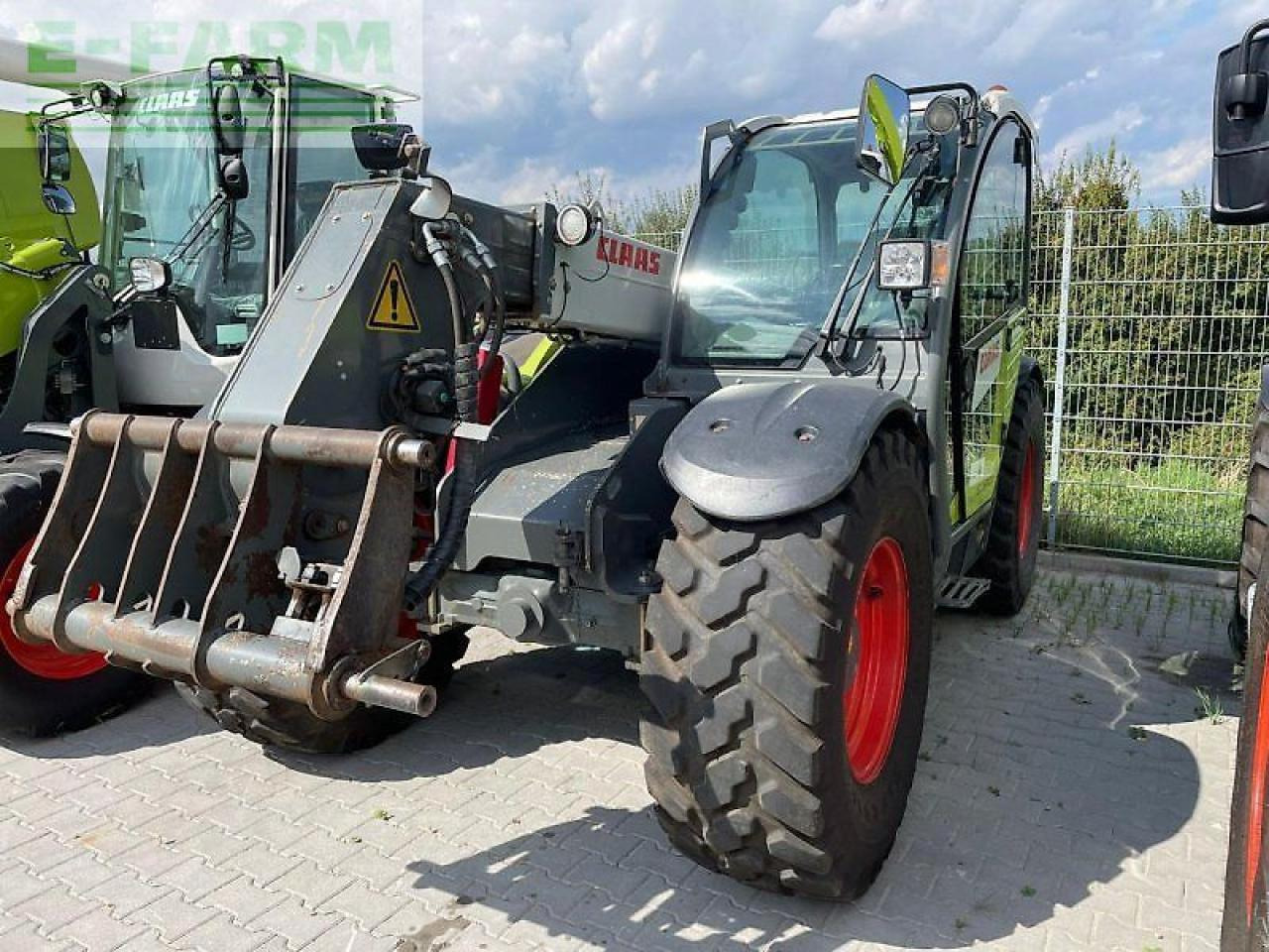 CLAAS scorpion 6035 - Manipulador telescópico: foto 1 CLAAS scorpion 6035 - Manipulador telescópico: foto 1