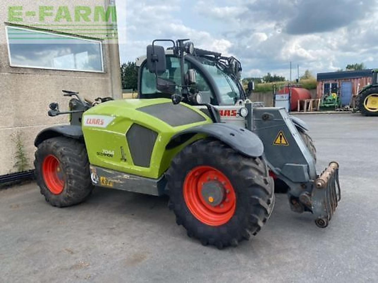 CLAAS scorpion 7044 - Manipulador telescópico: foto 2 CLAAS scorpion 7044 - Manipulador telescópico: foto 2