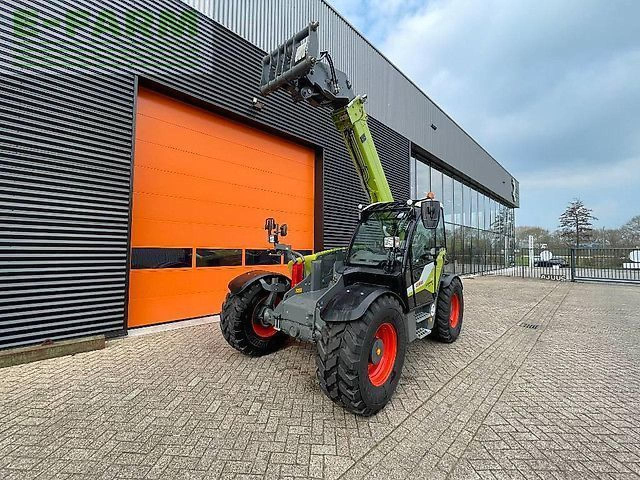 CLAAS scorpion 756 vp plus - Manipulador telescópico: foto 4 CLAAS scorpion 756 vp plus - Manipulador telescópico: foto 4